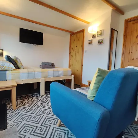 Chalet The