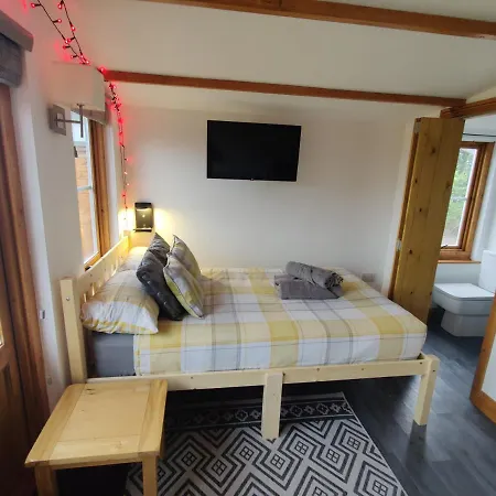 Chalet The